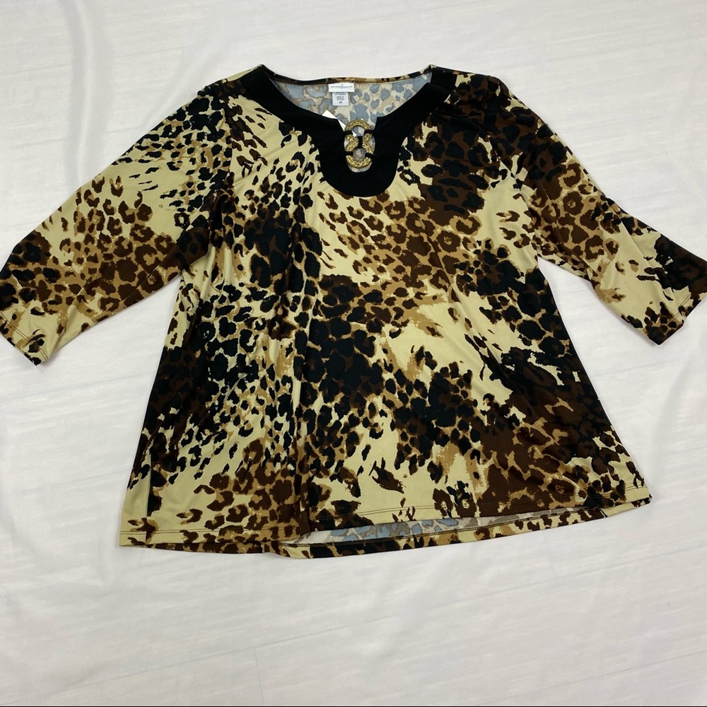 Jaclyn Smith Black Top Blouse Cheeta Print bling Plus Size 3X wrinkle resistant